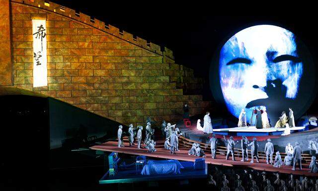 Turandot auf der Seeb�hne ? Ein Opern-Event von den Bregenzer Festspielen