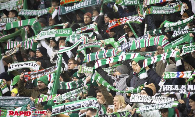 Den Rapid-Fans gefiel das Spiel, doch Salzburg gewann mit 1:0 und beendete die Erfolgsserie von Trainer Robert Klauß.