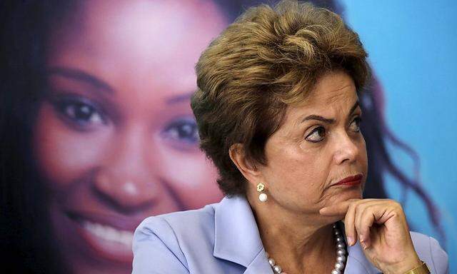 Die Sozialistin Rousseff ist unter Druck.