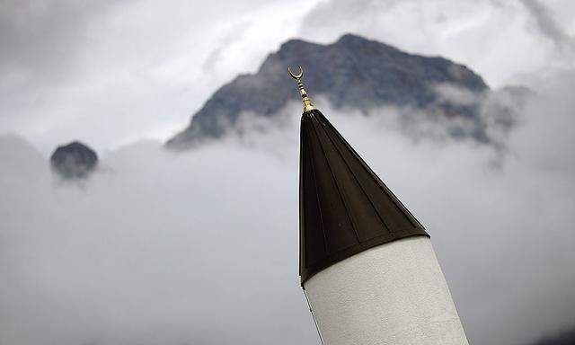 Symbolbild: Minarett der Moschee in Saalfelden