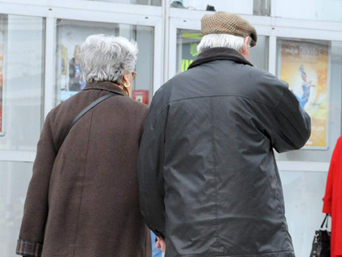 Die SPÖ wirbt auf ihren Wahlplakaten damit, dass man in Brüssel für Österreichs Pensionen kämpfen will. Doch über das heimische Pensionssystem entscheidet das österreichische Parlament ganz allein. von Philipp Aichinger