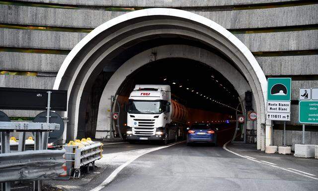 Der Mont-Blanc-Tunnels zwischen Italien und Frankreich wird neun Wochen lang ab dem 16. Oktober geschlossen. 