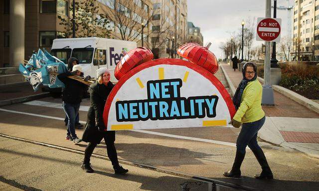 All die Proteste haben nichts geholfen. Die amerikanische FCC läutete das Ende der Netzneutralität ein.
