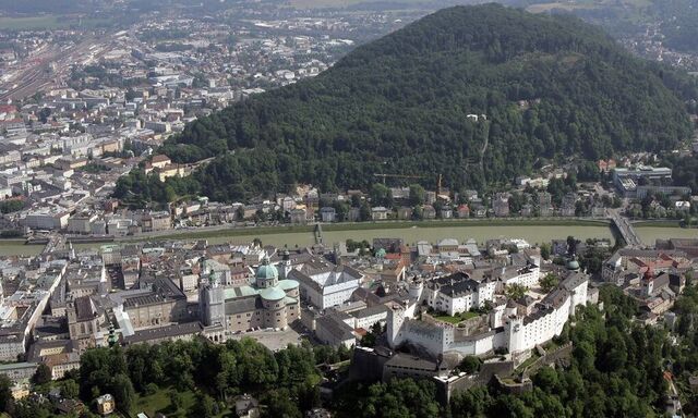 Tabula rasa: Land Salzburg trennt sich komplett von der Salzburger Landes-Hypo.