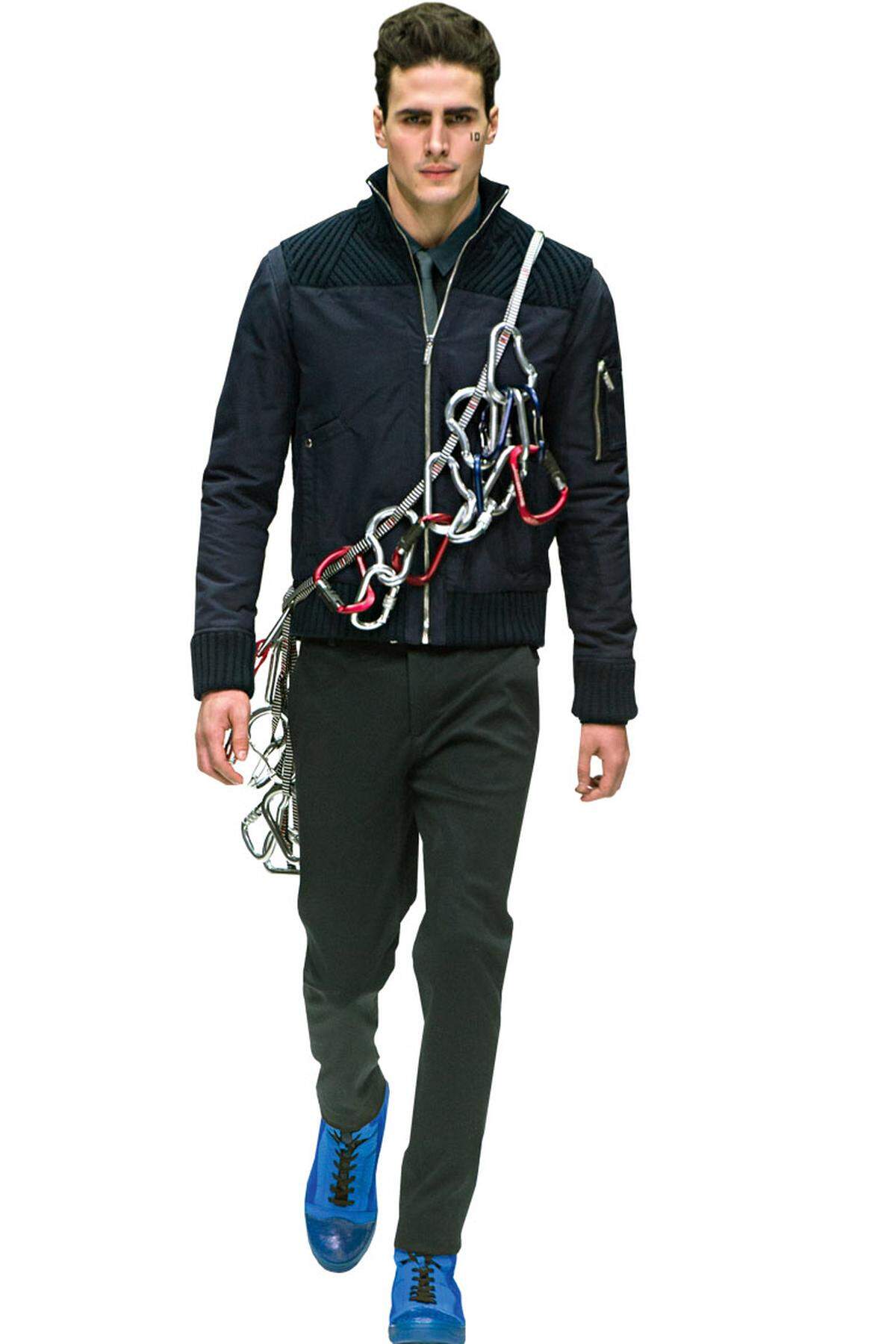 Herrenlook von Dirk Bikkembergs, www.bikkembergs.com