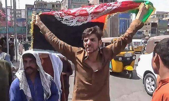 Ein Bild von den Protesten am Mittwoch in Jalalabad.