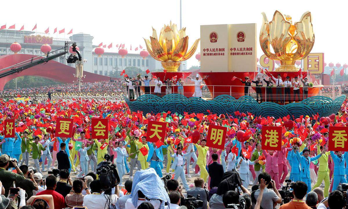 Weitere Bilder von der Parade in Peking.