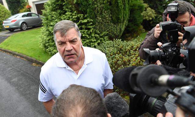 FBL-WC-2018-ENG-FA-ALLARDYCE