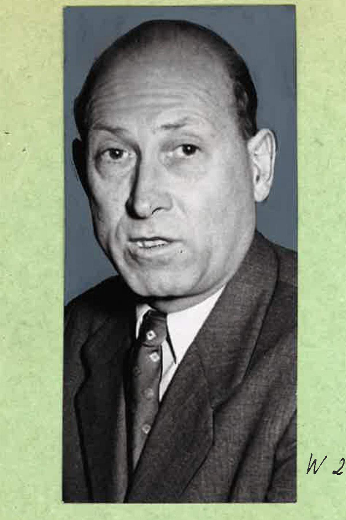 Der Rechnungshofpräsident mit der bisher kürzesten Amtszeit war Leopold Petznek (SPÖ, Bild). Der Lehrer und langjährige Vizepräsident des niederösterreichischen Landtages amtierte von 1945 bis 1947. Sein Nachfolger Josef Schlegel (ÖVP), früherer christlich-sozialer oberösterreichischer Landeshauptmann, legte das Amt nach nicht einmal sechs Jahren unter Rücksicht auf sein hohes Alter (84) zurück.