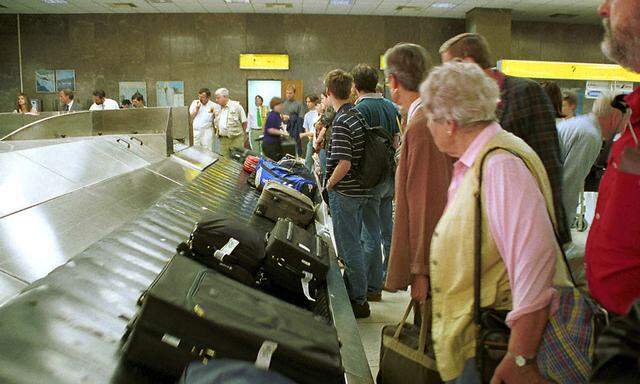 Flughafen Berlin Vier Ausgabebaender