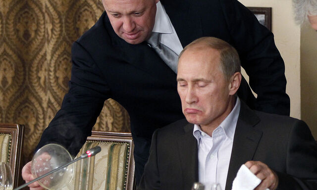 Kennen einander aus St. Petersburg: Jewgenij Prigoschin und Wladimir Putin. 