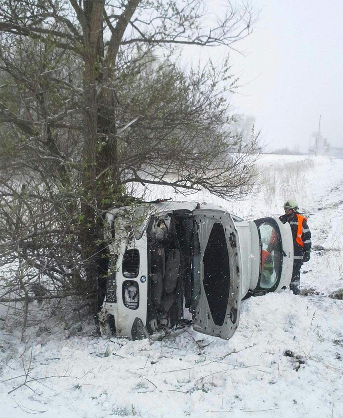 Auch in der Obersteiermark führte der Schneefall zu Verkehrsunfällen.