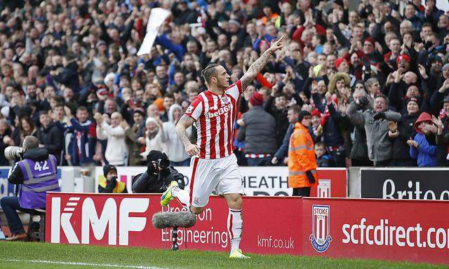 Stoke City v Manchester United - Barclays Premier League