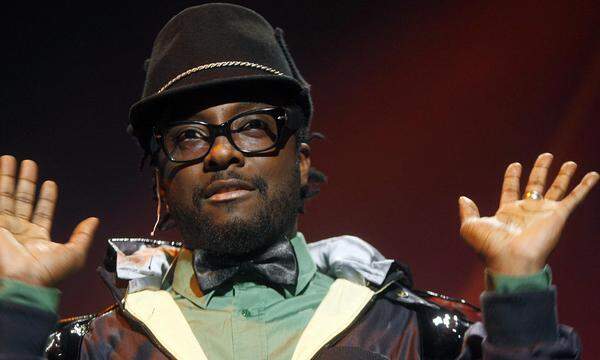 Und Will.i.am ist sowieso bei solchen Events immer vorne mit dabei.