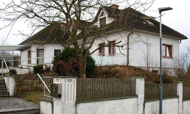 Das betroffene Haus in Schweiggers.