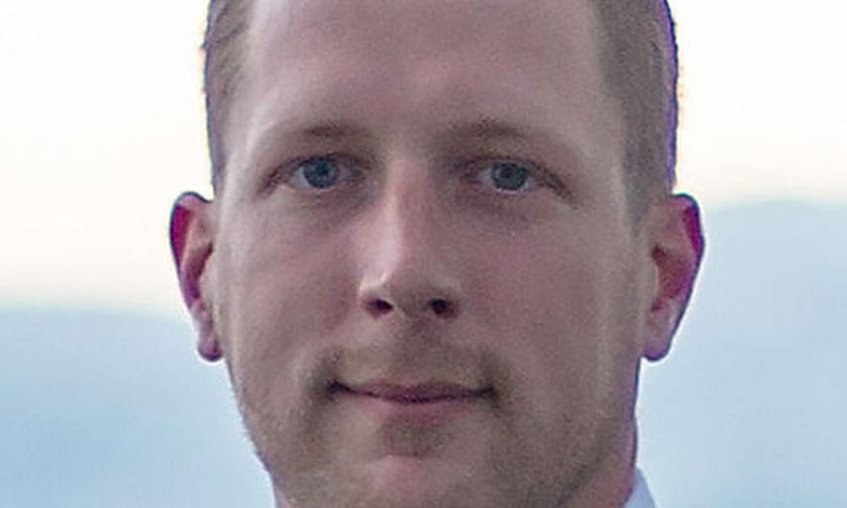 Christian Winter (33) leitet das Anlagenmanagement bei den Wiener Lokalbahnen. Er verantwortet mit seinem 16-köpfigen Team u. a. die Abwicklung von Bauvorhaben entlang der Strecke der Badner Bahn. Zuvor war der Wiener beim Bauunternehmen Porr Infra tätig.