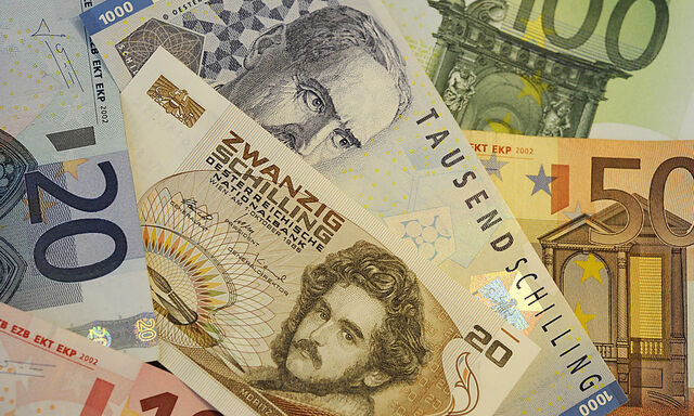 THEMENBILD-PAKET: EURO/SCHULDEN/WAeHRUNG