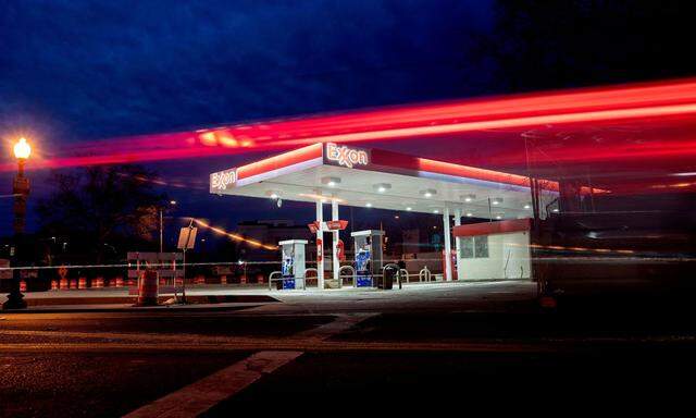 Eine Exxon-Tankstelle in Washington, D. C.