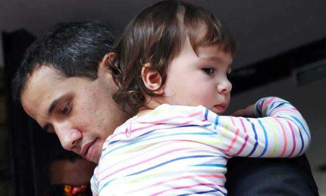 Venezuelas Oppositionsführer Juan Guaidó und seine Tochter. Das Regime wollte offenbar seine Frau abführen.