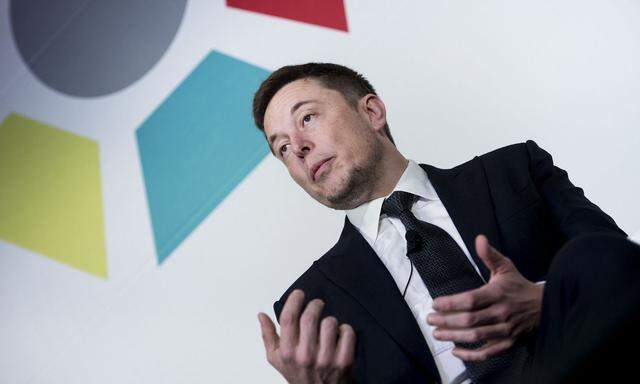 Elon Musk nahm die Facebook-Seiten des Elektroauto-Herstellers Tesla und der Raumfahrt-Firma SpaceX vom Netz