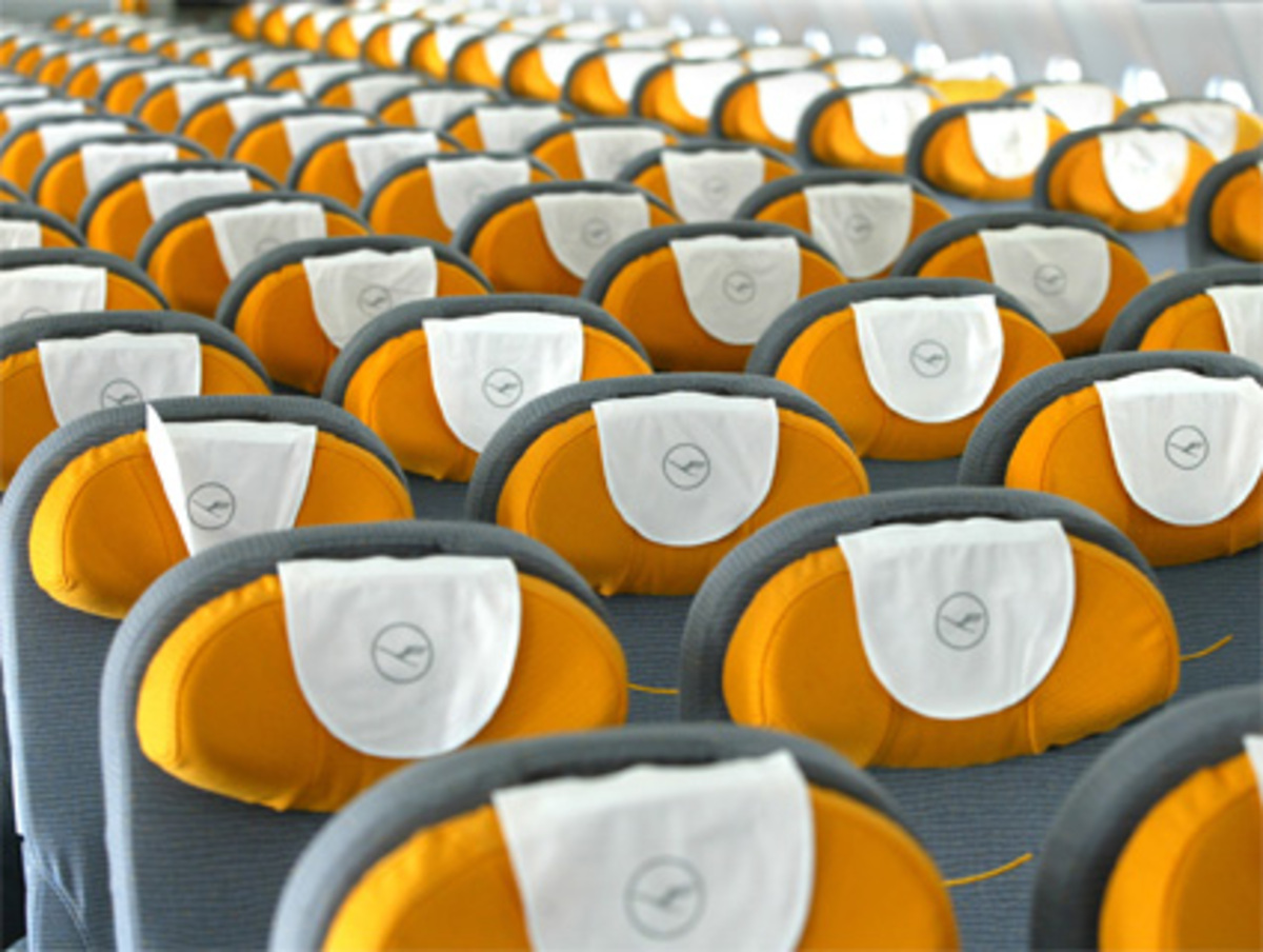 Die Zahl der Fluggäste nahm in dem selben Zeitraum um 15 Prozent auf 60 Mio. zu.