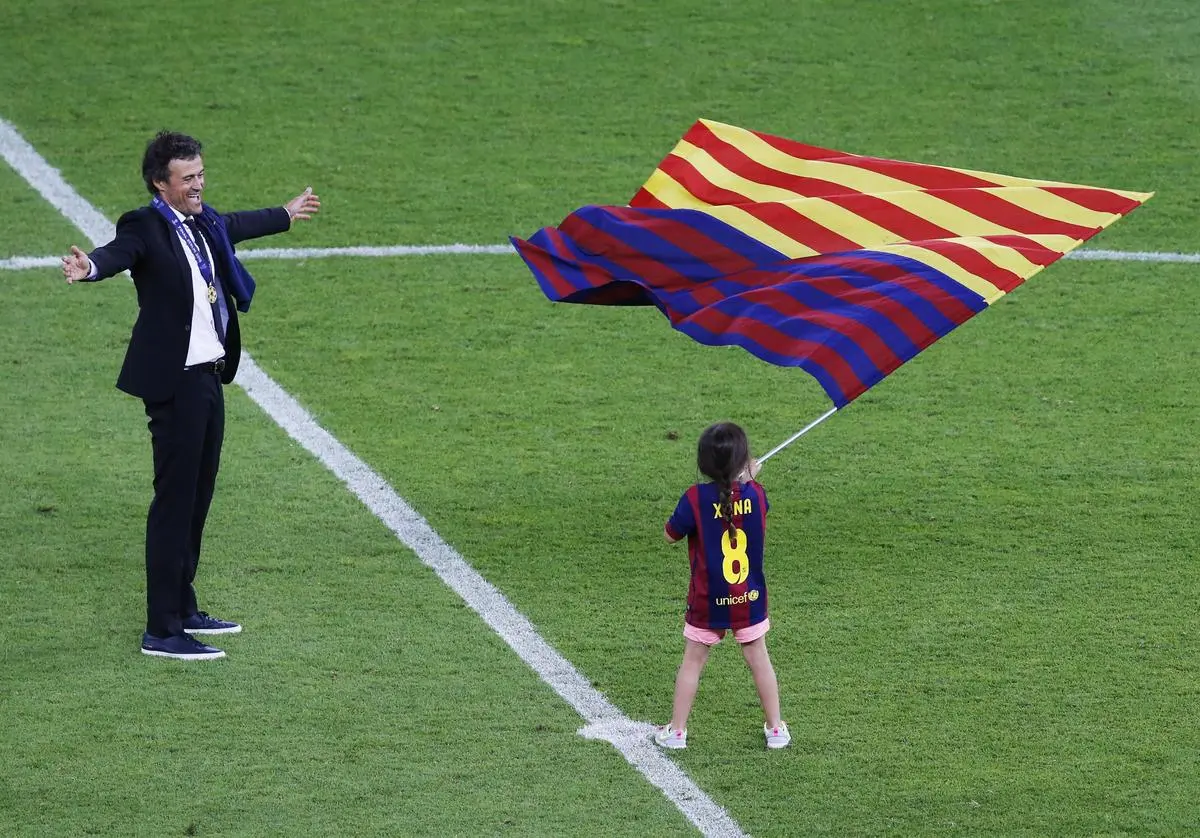 In 2015 Luis Enrique celebrated with Xana Barcelonas Cl-Sieg