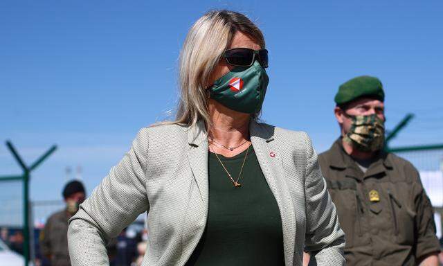 Will mehr Budget fürs Heer: Verteidigungsministerin Klaudia Tanner (ÖVP).
