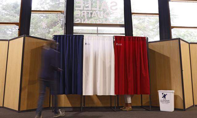 Die Wähler von 501 Wahlkreise sind aufgerufen, ihre Stimme abzugeben. 