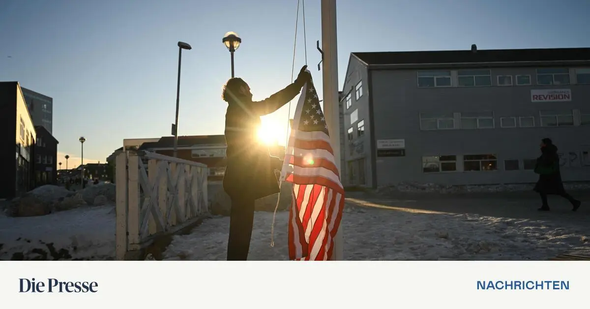 Deutscher-Satiriker-hisst-in-Gr-nland-US-Fahne-und-l-st-Emp-rung-aus