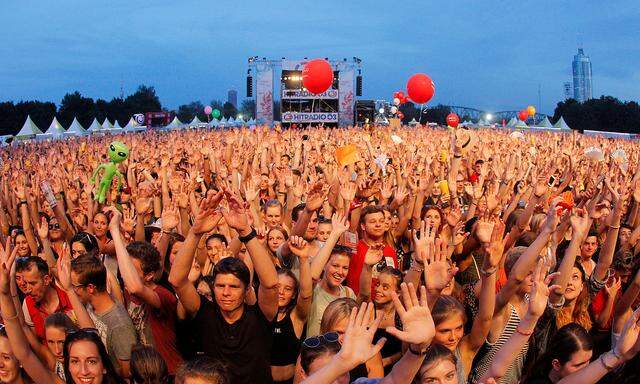 Europas größtes Gratis-Freiluftfestival, das Donauinselfest der Wiener SPÖ, wird von der Stadt Wien pro Jahr mit 1,81 Millionen Euro gesponsert – ohne Kontrolle.