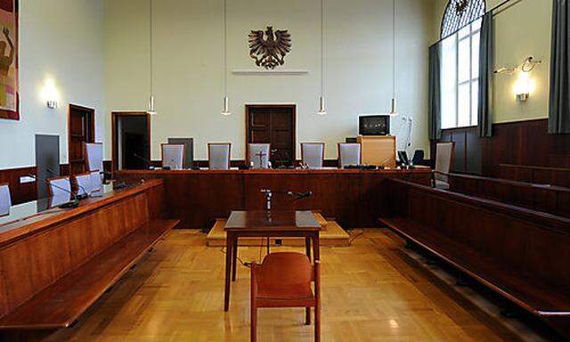 Gericht, Rechtsprechung, Justiz, Gerichtssaal, Landesgericht Wr. Neustadt  Foto: Clemens Fabry