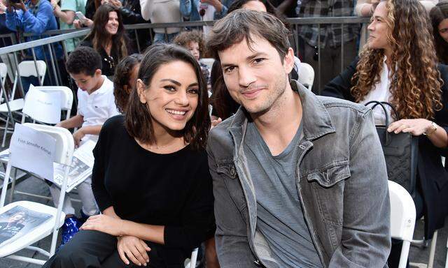 Mila Kunis und Asthon Kutcher starteten einen Spendenaufruf für die Ukraine.