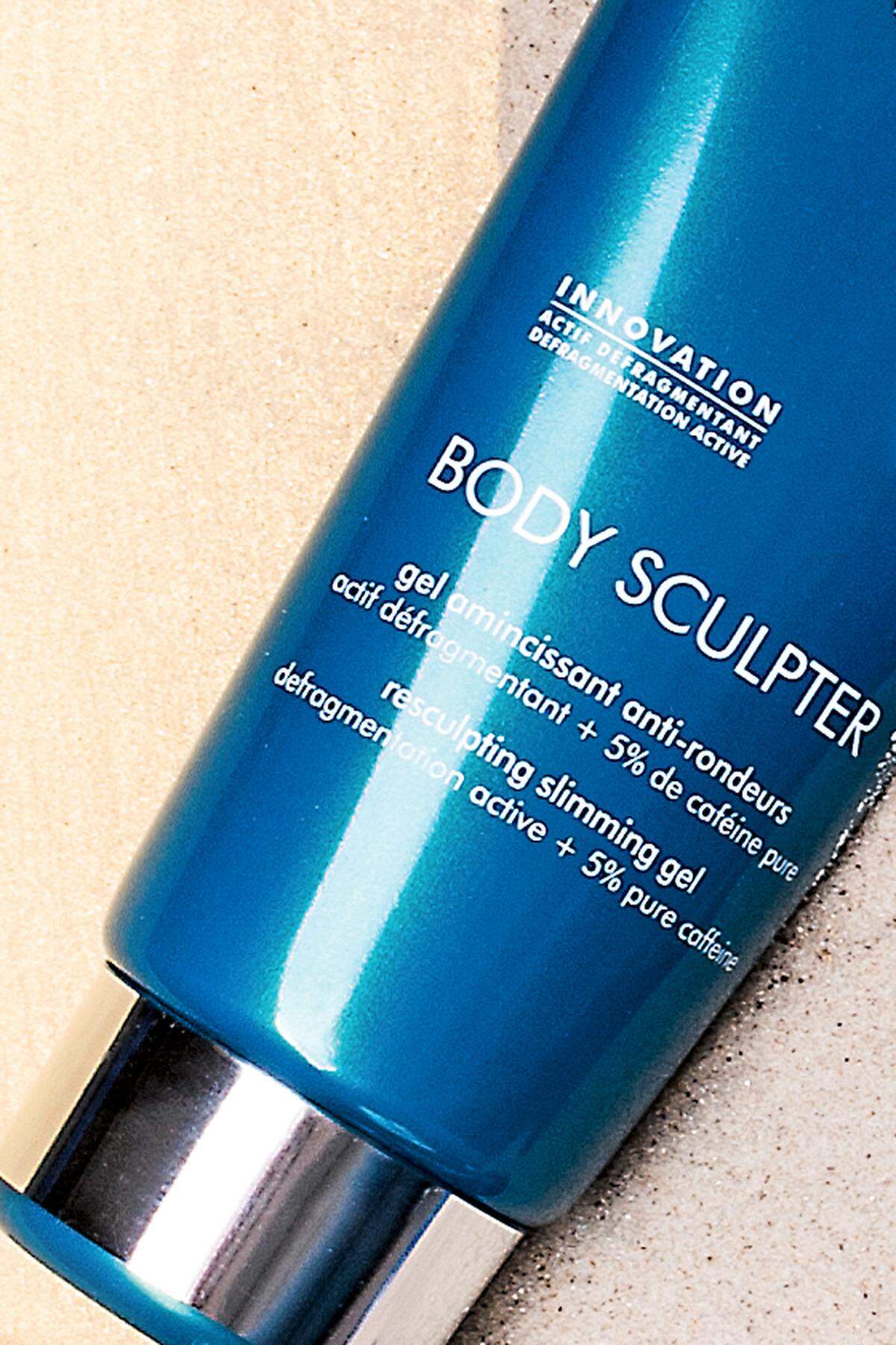 Als Strandvorbereitung: Figurformer von Biotherm, „Body Sculpter“, um 38 Euro.