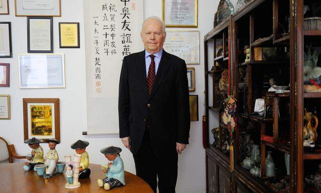 ÖGCF-Präsident Gerd Kaminski ist Mitorganisator des Chinesischen Neujahrsballs.