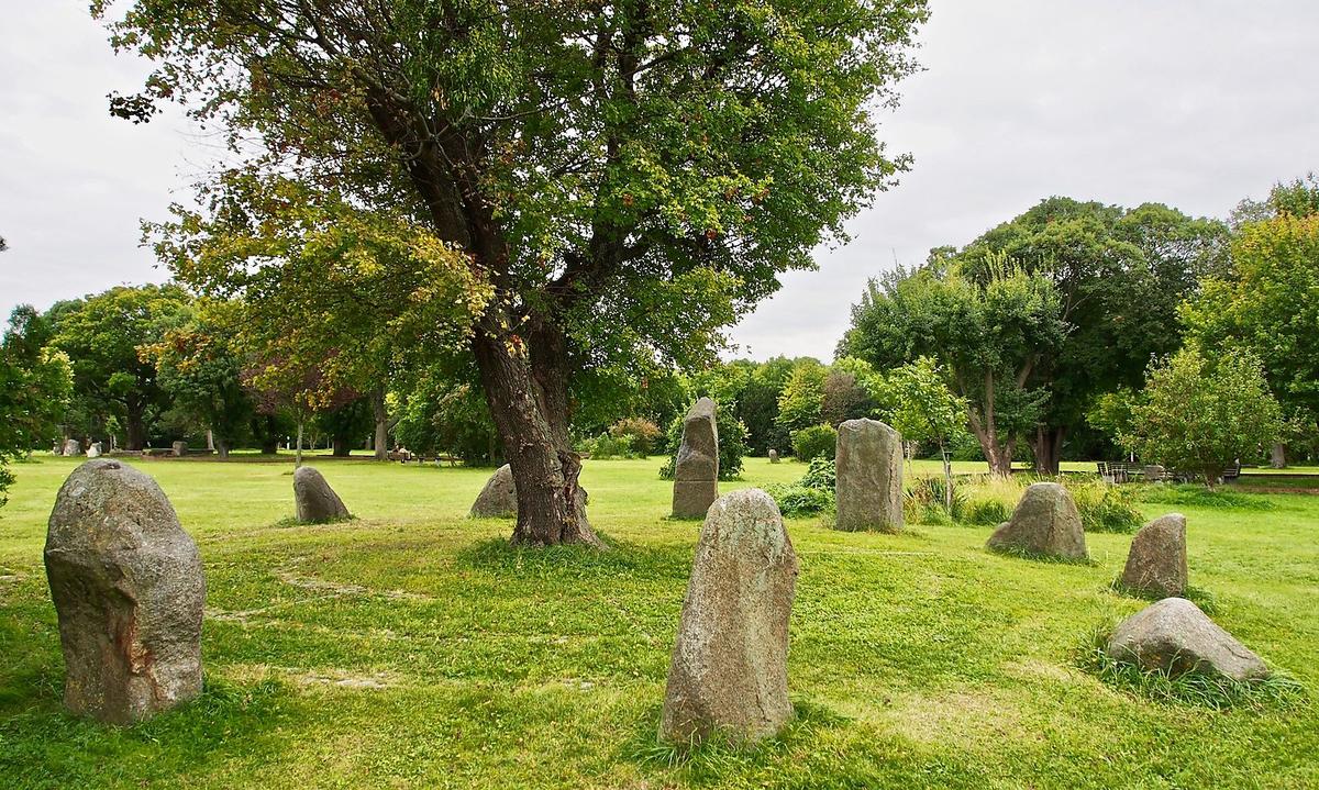 Steinkreis im Zentralfriedhof