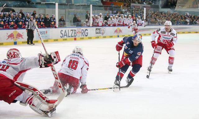 EISHOCKEY - EBEL - HALBFINALE SPIEL 1: EC RED BULL SALZBURG - EC KAC