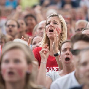 Am Mittwoch findet das erste Spiel der Fußball-EM der Frauen statt.