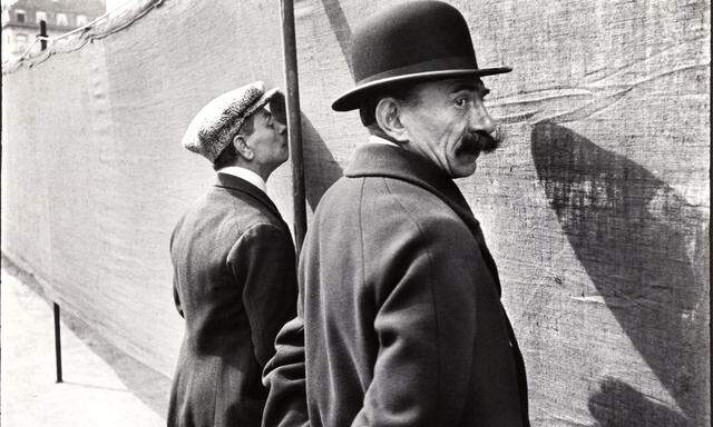 Dieser Schnappschuss gelang Henri Cartier-Bresson 1932. Das Foto wird am 2. Juni bei Ostlicht versteigert.  