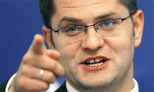 - Der serbische Außenminister Vuk Jeremic.