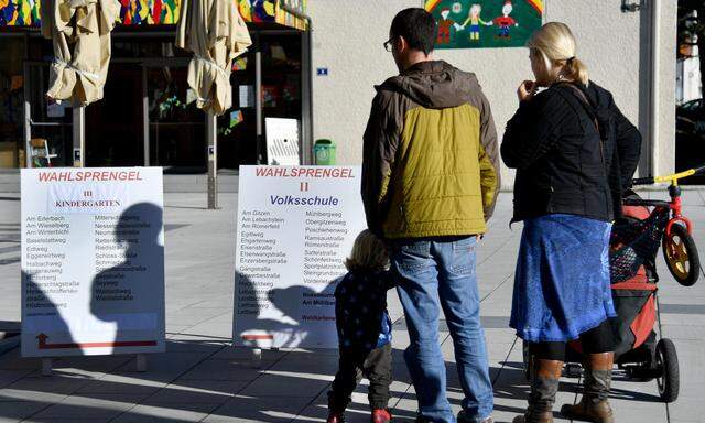 Am Sonntag um 17 Uhr schließen in Salzburg die Wahllokale. 