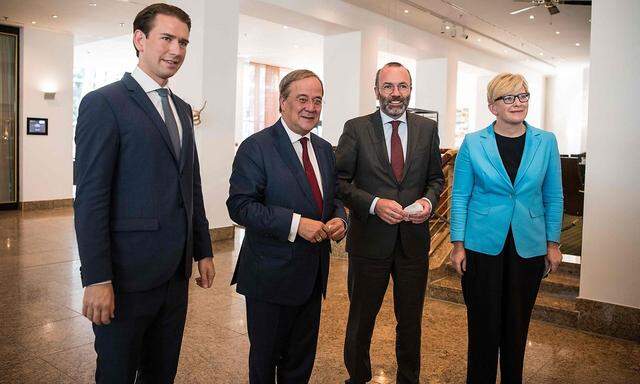 Archivbild vom EVP-Treffen am 10. September in Berlin (von links): Kanzler Kurz, CDU/CSU-Spitzenkandidat Armin Laschet, EVP-Fraktionschef Manfred Weber, die litauische Premierministerin Ingrida Simonyte.