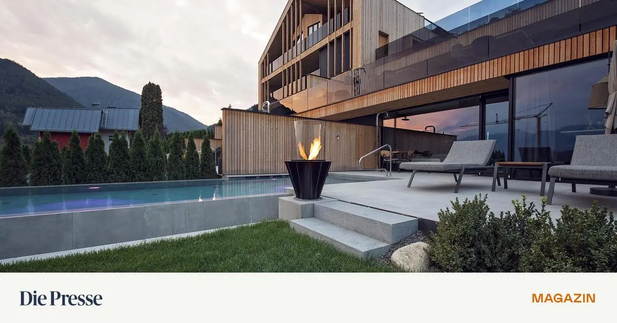 Das-Knistern-h-ren-die-Flammen-sehen-Wie-man-richtig-Feuer-macht-premium-