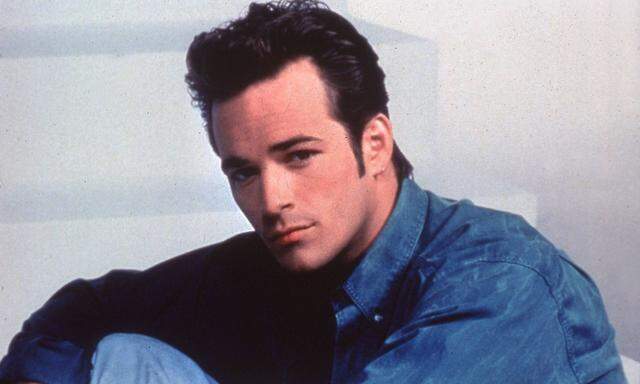 Film still or Publicity still from Beverly Hills 90210 Luke Perry 1992 Photo Credit Timothy White L