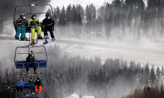 Austria's ski resorts reopen on the day of Christmas Eve