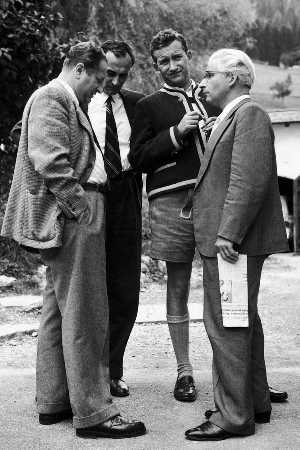 Fritz Molden hat das Forum Alpbach genauso ernst genommen wie er es ironisiert hat. Sein Lieblingssatz: „Im Dorf ist ein Riesen-Wirbel“.(Bild: Bruno Kreisky und Fritz Molden) >>> Geschichte des Forum Alpbach >>>> Mehr über das Europäische Forum Alpbach 2014