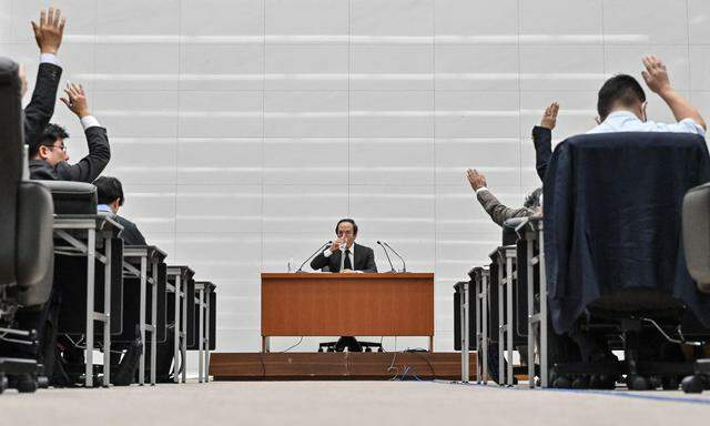 Kazuo Ueda gab am Dienstag einen historischen Zinsschritt bekannt.