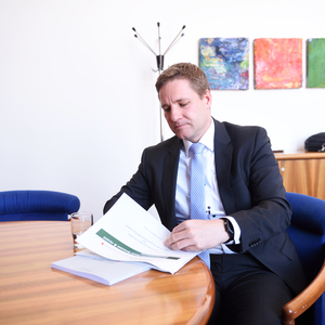 Vize-Gouverneur Gottfried Haber adressiert die systemischen Risken durch den Immobilienmarkt.