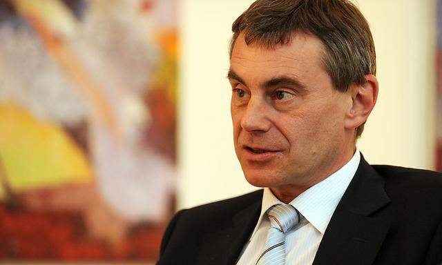 Der bisherige Chef der Raiffeisenbank Oberösterreich, Heinrich Schaller, soll Chef des fusionierten Instituts werden.