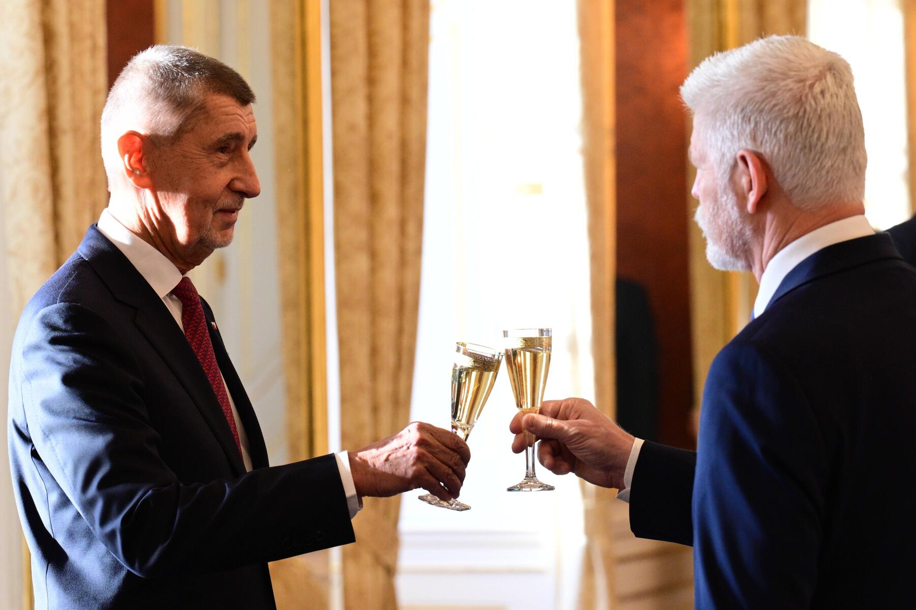 Der Machtkampf zwischen Pavel und Babiš eskaliert [premium]