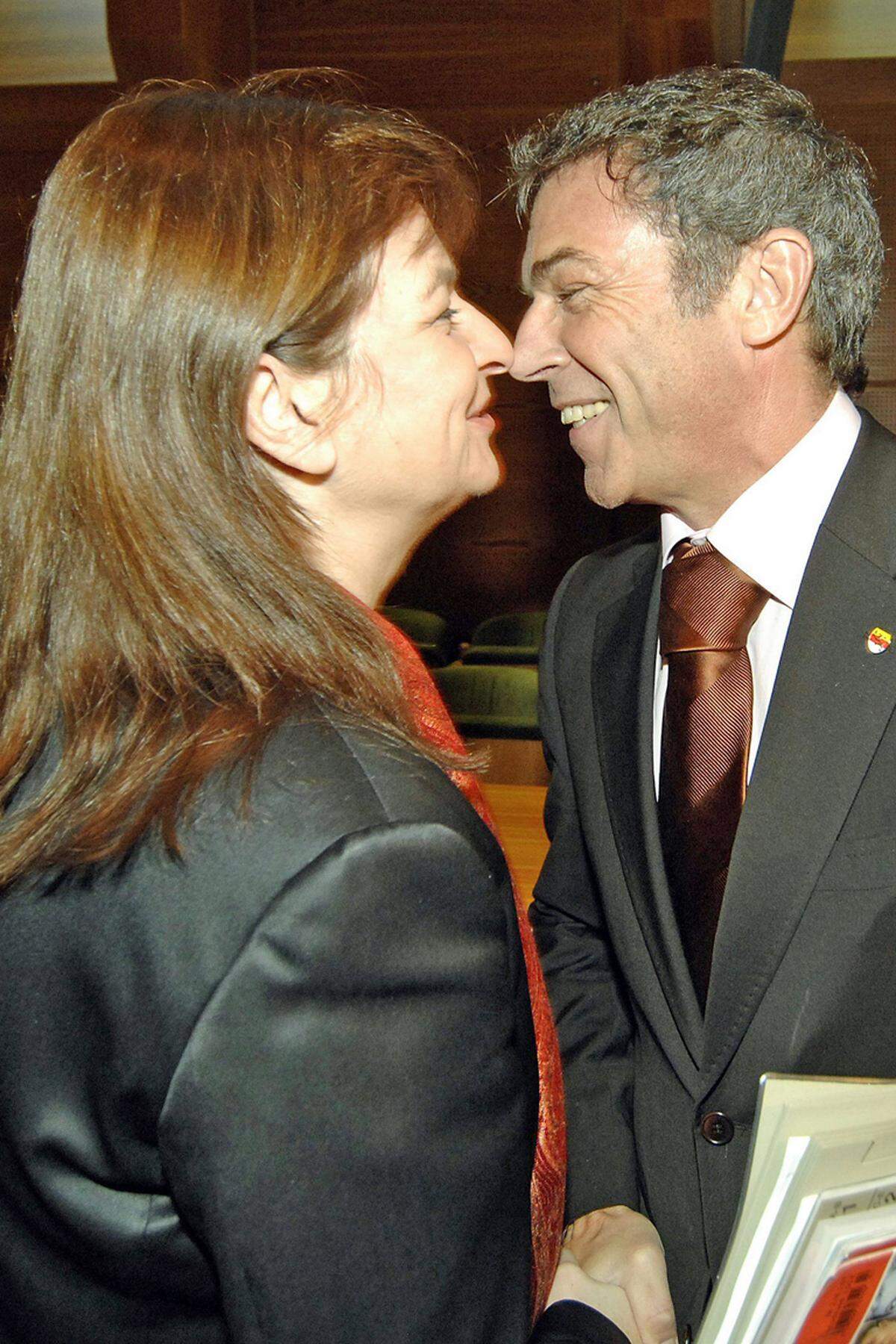  "Susanne, geh du voran."Haider übergibt die FPÖ-Spitze an Susanne Riess-Passer